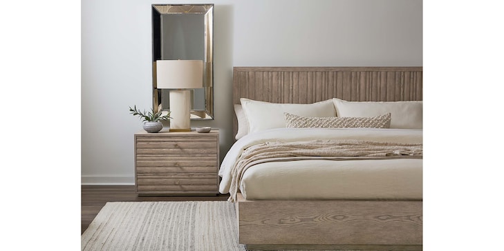 Panel Queen Bed image number 2